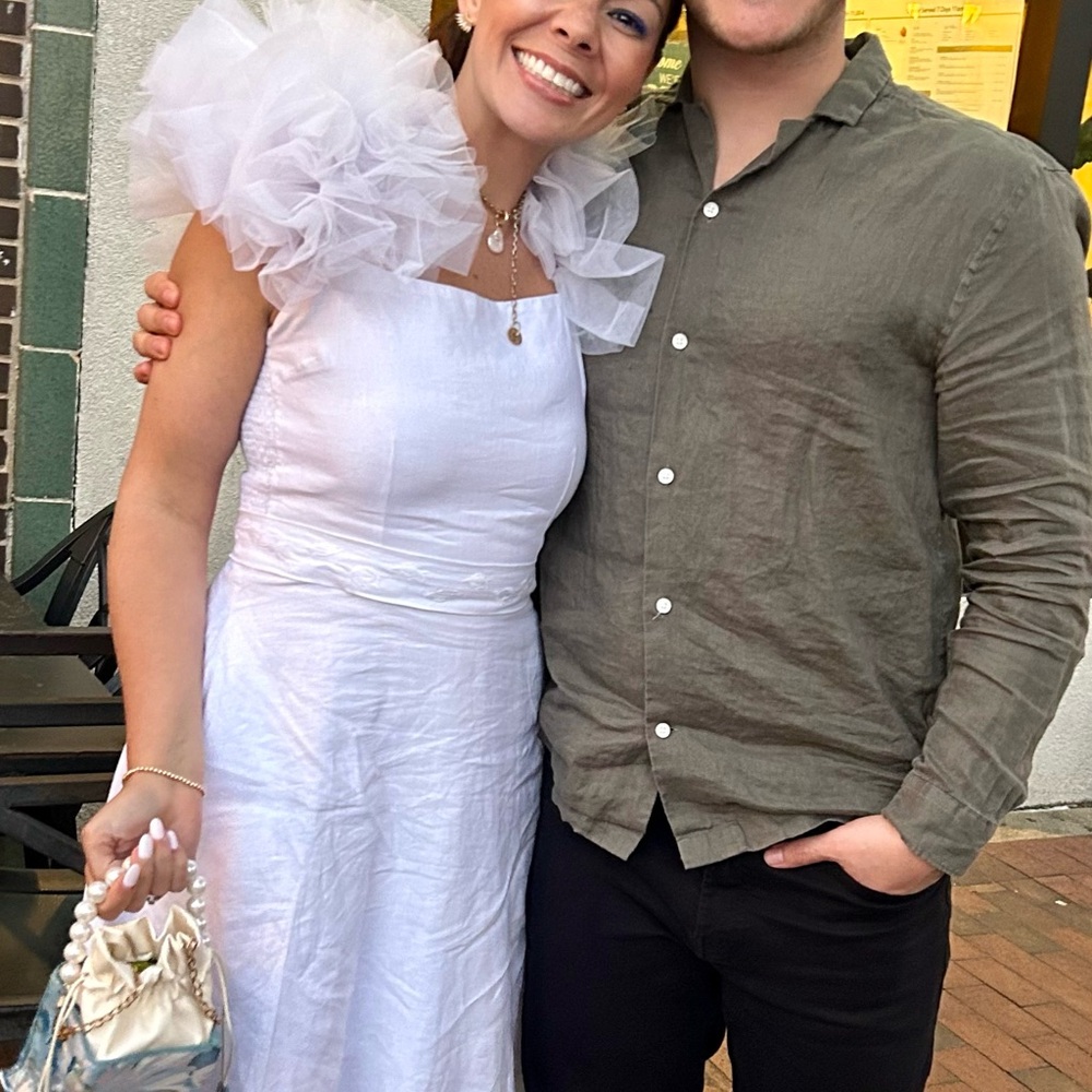 White linen dress with tulle sleeves